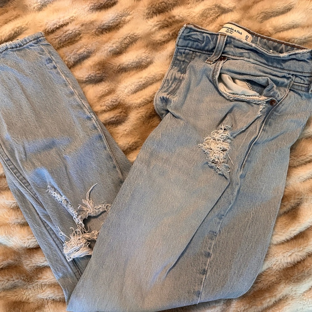 Abercrombie Curve Love Mom Jeans